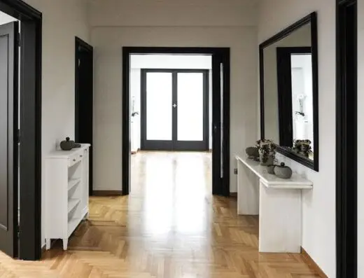 Dr. Elias MOUSTAKIS Plastic Surgery