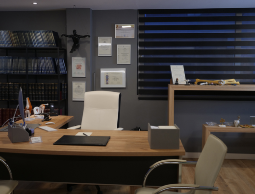 Dr. Michalis Papas’ Clinic